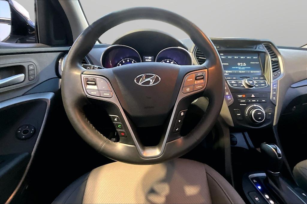 Thumbnail: 2016 Hyundai Santa Fe - 2