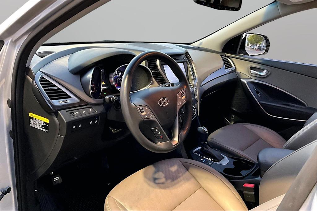 Thumbnail: 2016 Hyundai Santa Fe - 7
