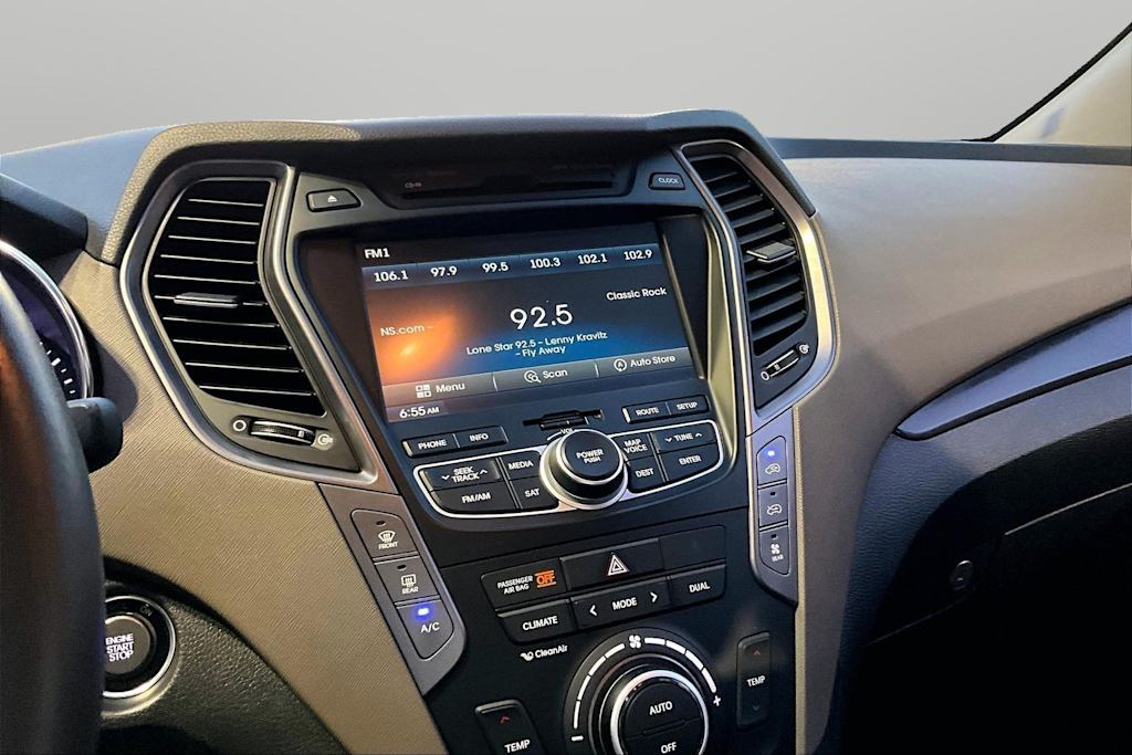 Thumbnail: 2016 Hyundai Santa Fe - 13