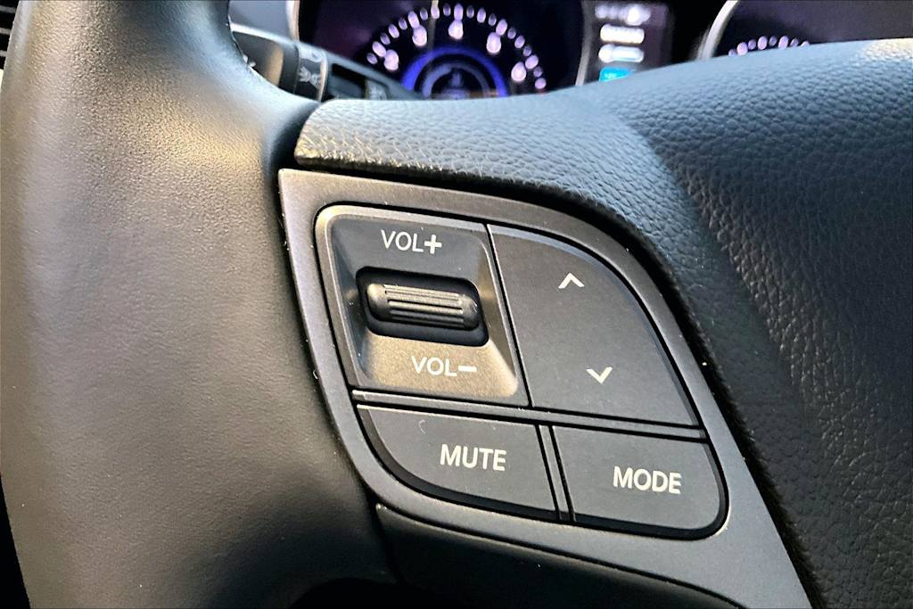 Thumbnail: 2016 Hyundai Santa Fe - 20