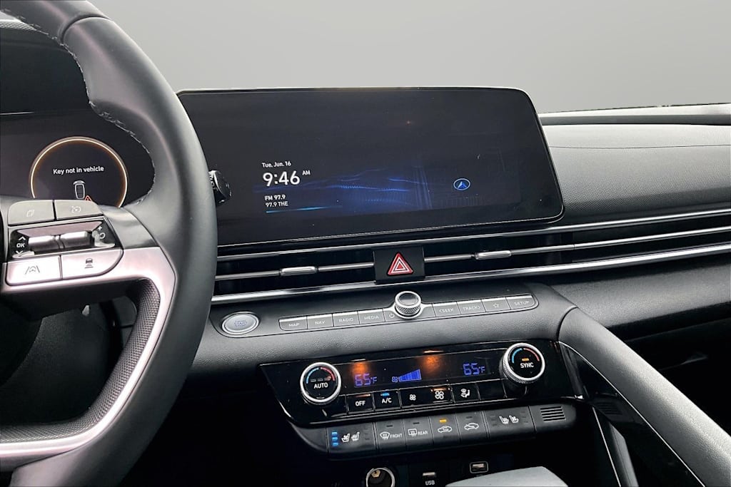 Thumbnail: 2023 Hyundai Elantra - 13