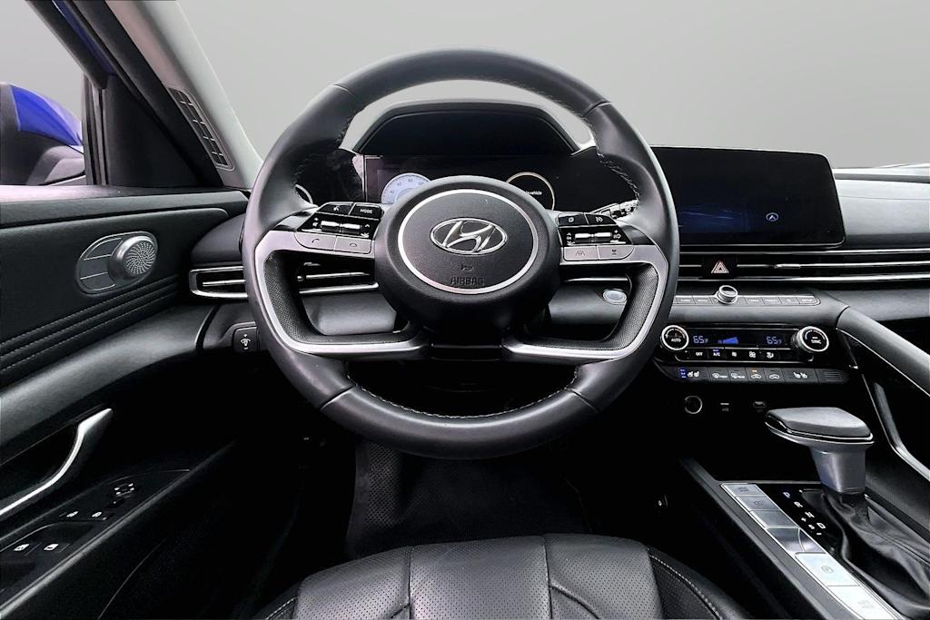 Thumbnail: 2023 Hyundai Elantra - 2