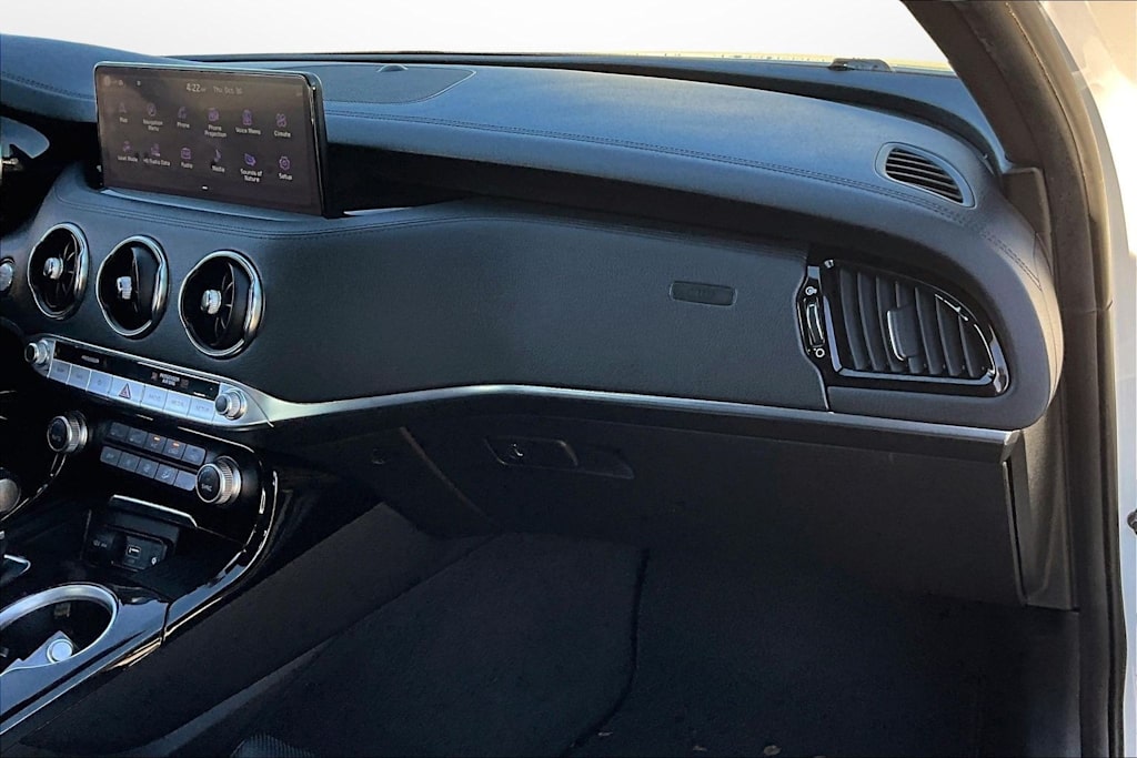 Thumbnail: 2022 Kia Stinger - 20