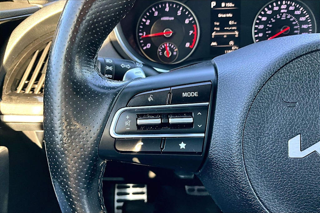 Thumbnail: 2022 Kia Stinger - 23