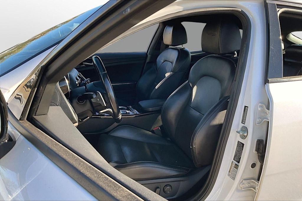 Thumbnail: 2022 Kia Stinger - 28