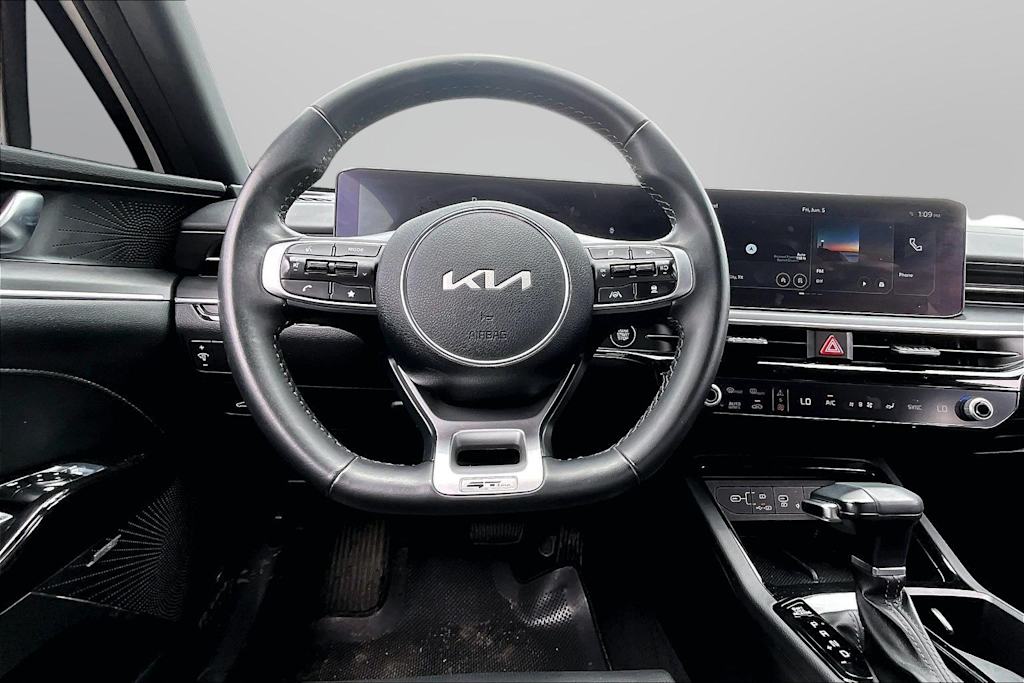 Thumbnail: 2025 Kia K5 - 2