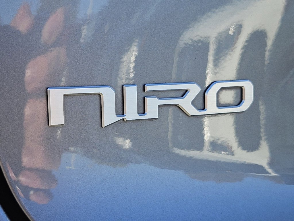 2023 Kia Niro Wind 7