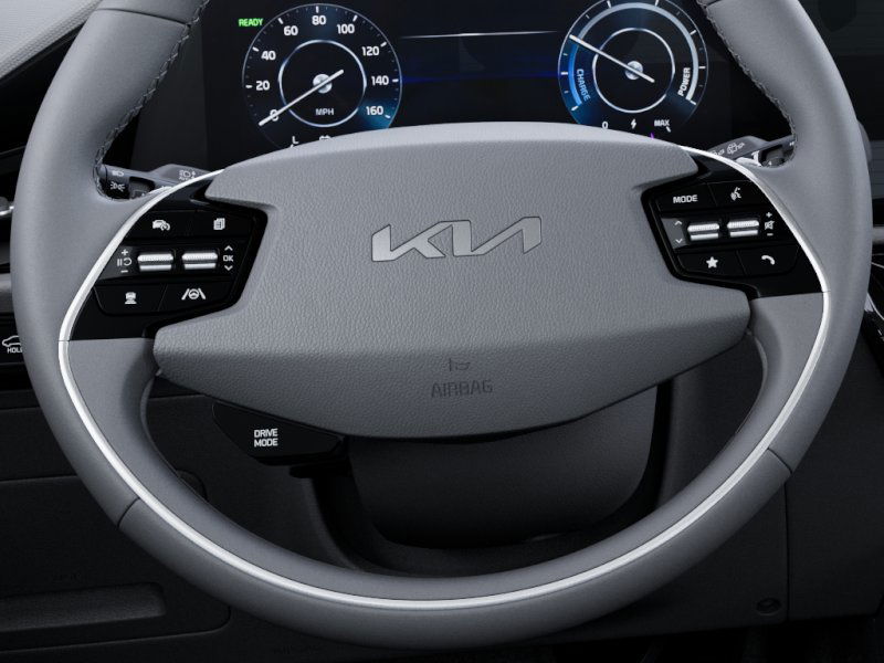 Thumbnail: 2025 Kia Niro - 23