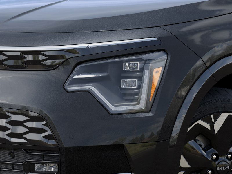 Thumbnail: 2025 Kia Niro - 18