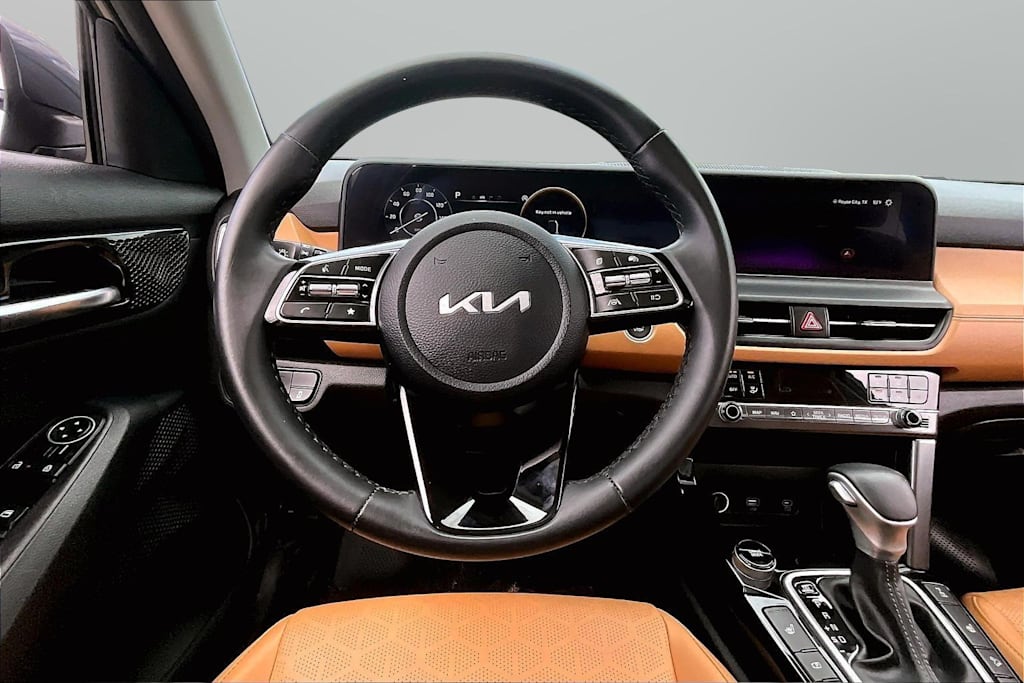 Thumbnail: 2024 Kia Seltos - 2