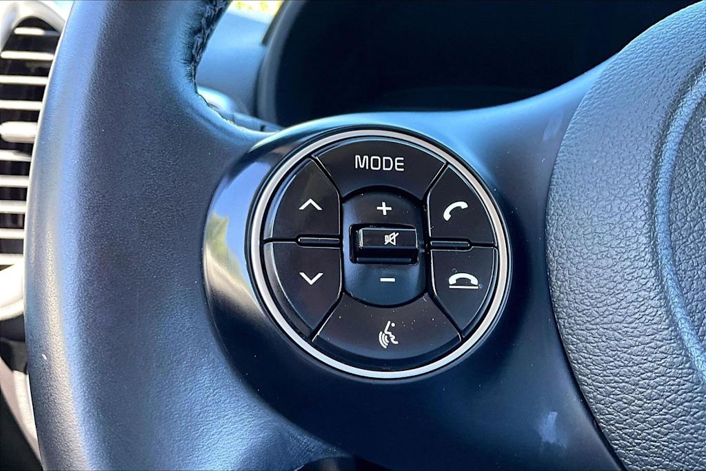 Thumbnail: 2020 Kia Soul - 21
