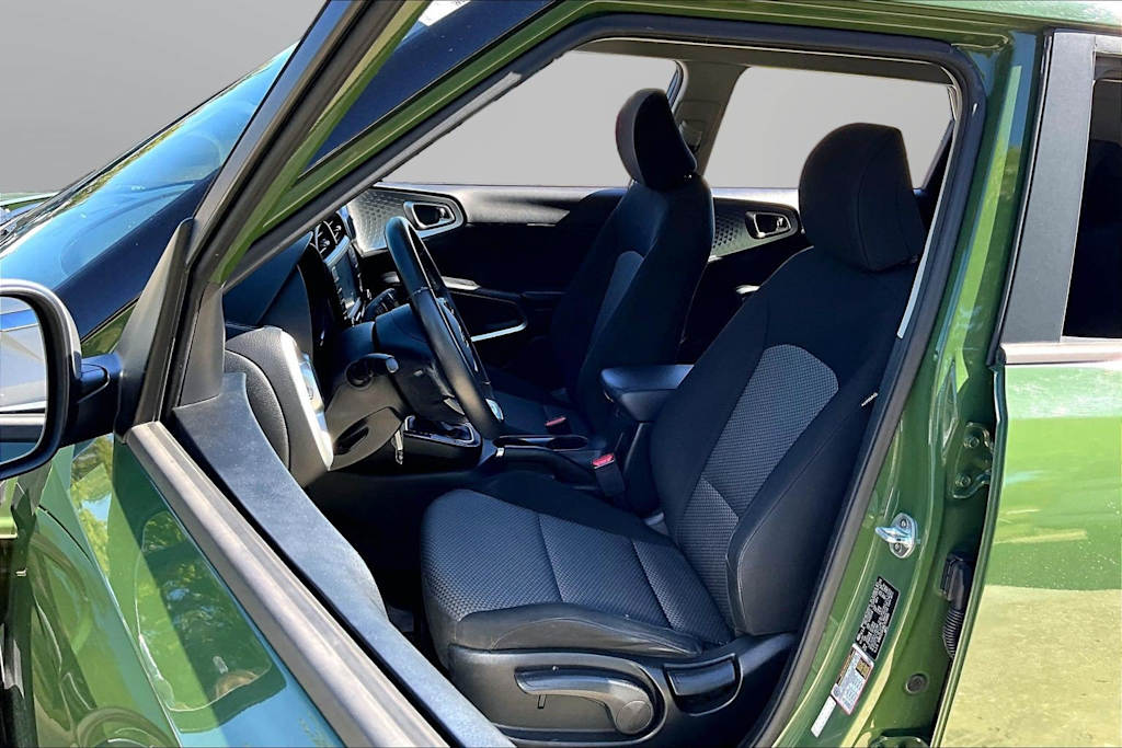 Thumbnail: 2020 Kia Soul - 8
