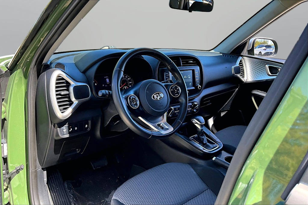 Thumbnail: 2020 Kia Soul - 9