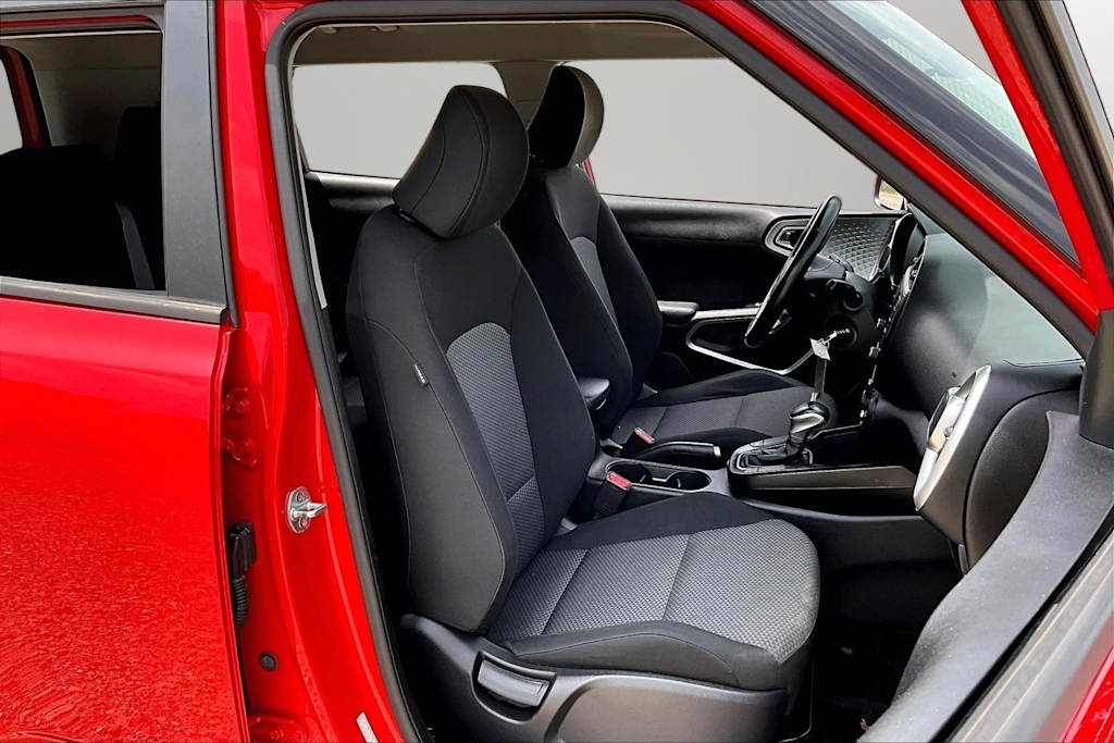 Thumbnail: 2020 Kia Soul - 9