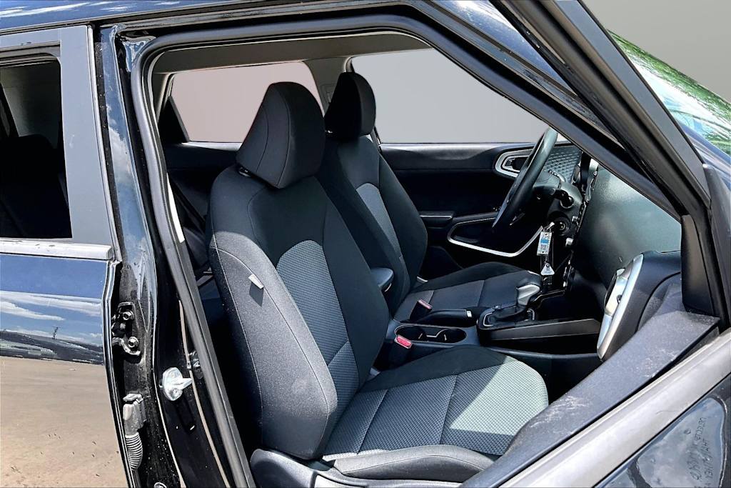 Thumbnail: 2023 Kia Soul - 8