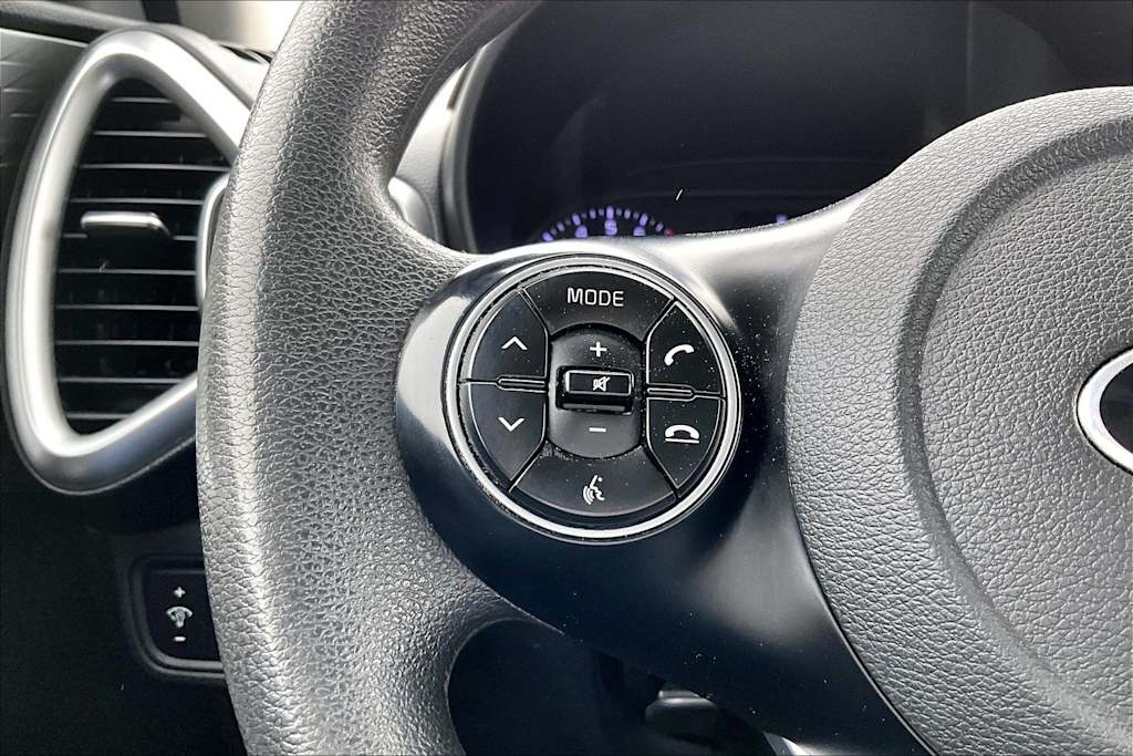 Thumbnail: 2021 Kia Soul - 23