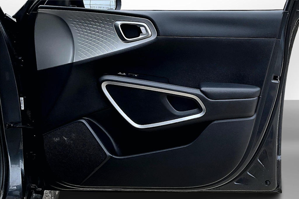 Thumbnail: 2021 Kia Soul - 22