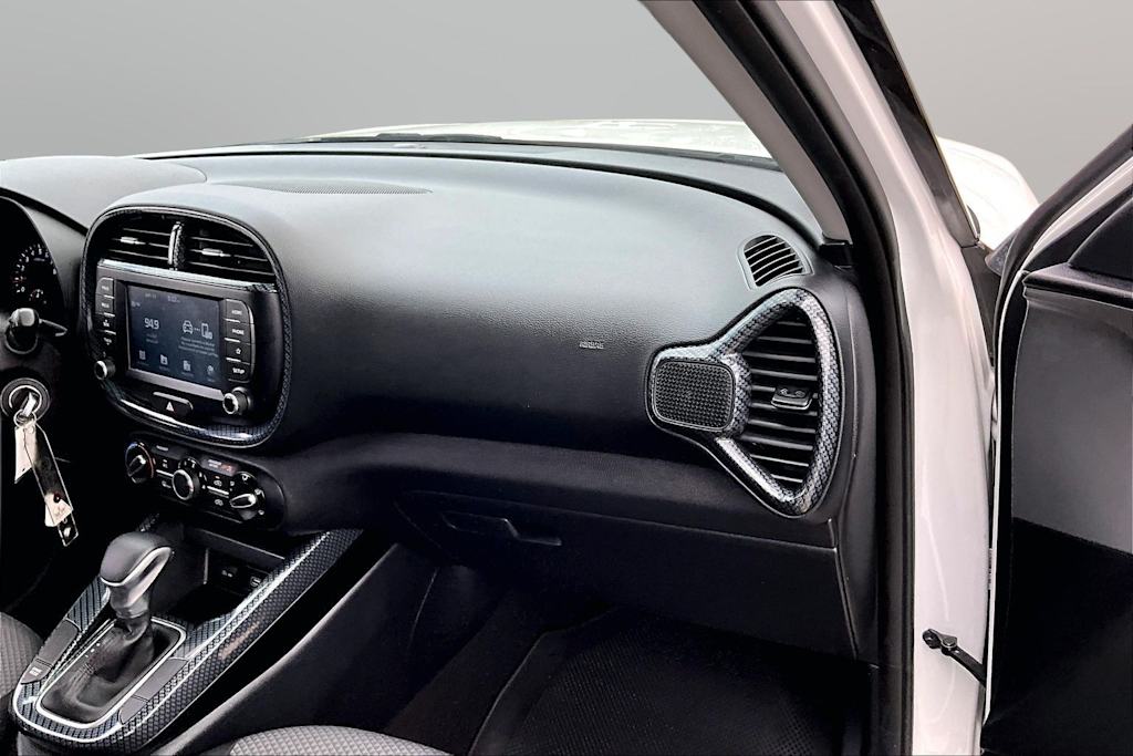 Thumbnail: 2020 Kia Soul - 13