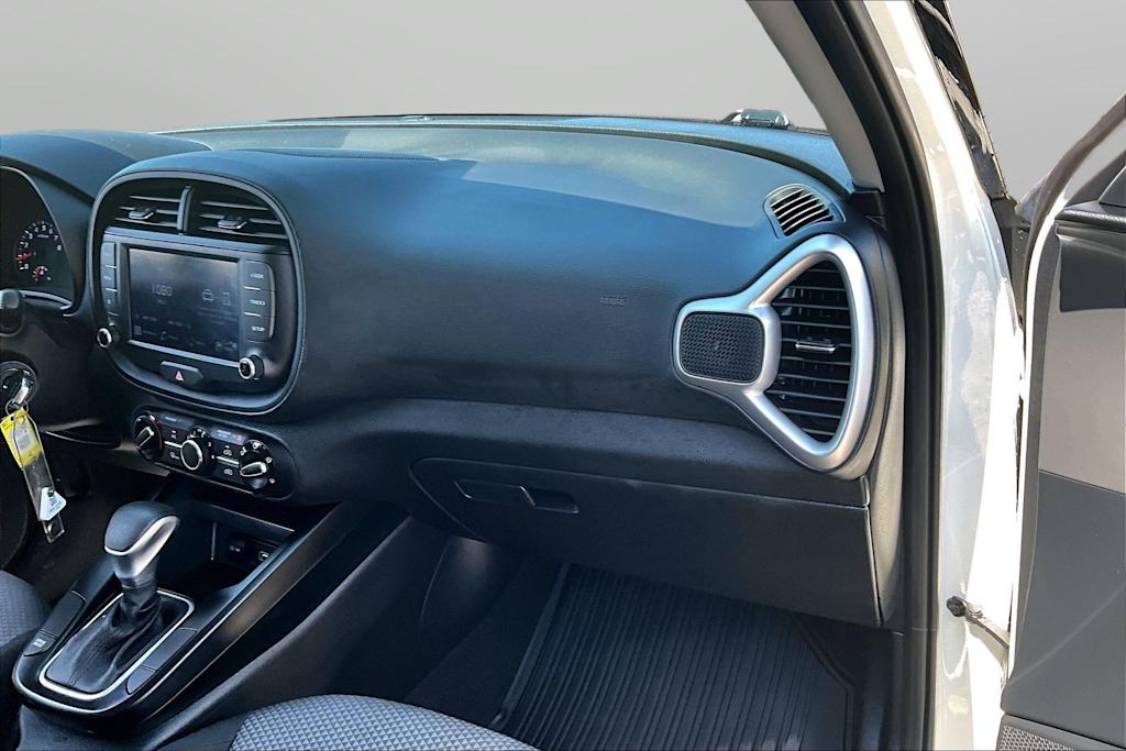 Thumbnail: 2022 Kia Soul - 18