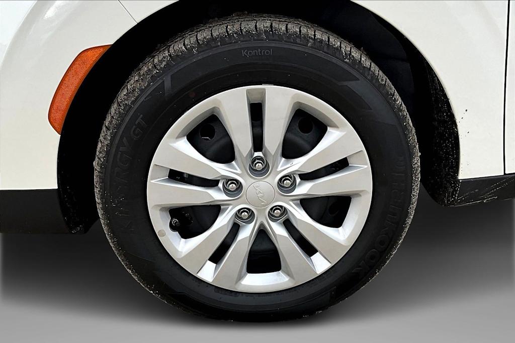 Thumbnail: 2023 Kia Soul - 5