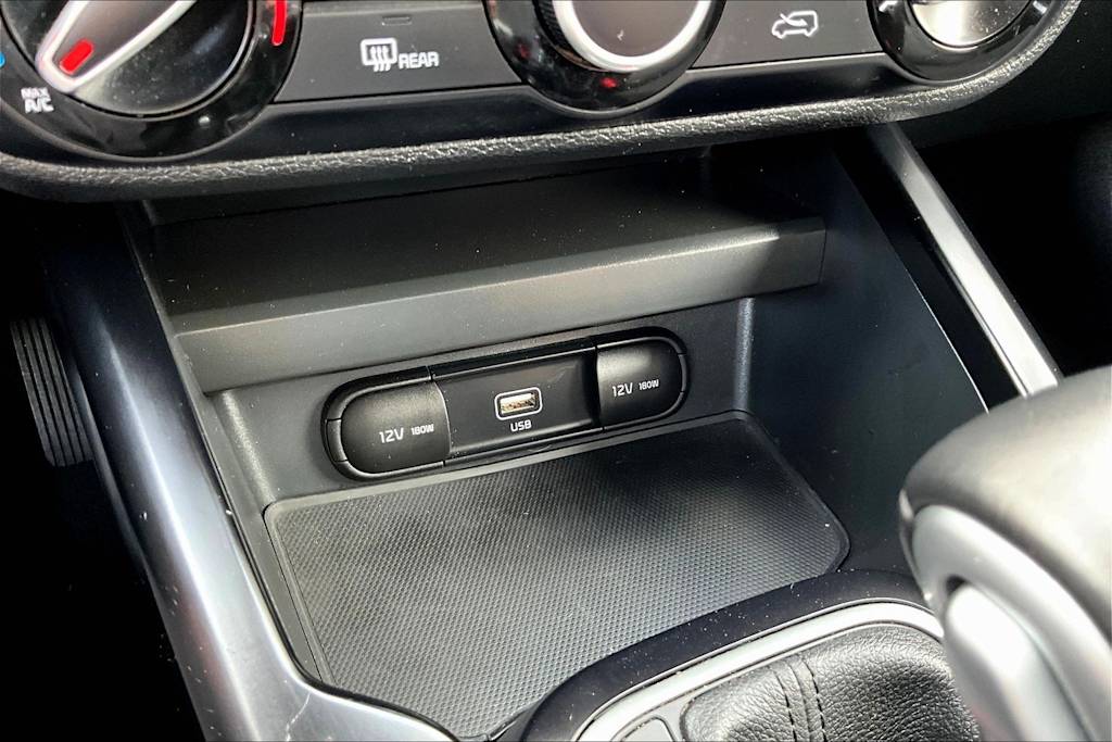 Thumbnail: 2021 Kia Soul - 25