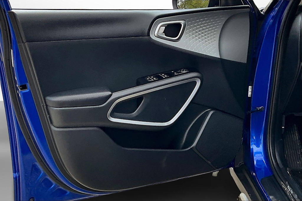 Thumbnail: 2021 Kia Soul - 21