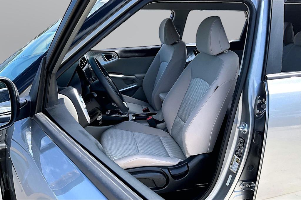 Thumbnail: 2025 Kia Soul - 25