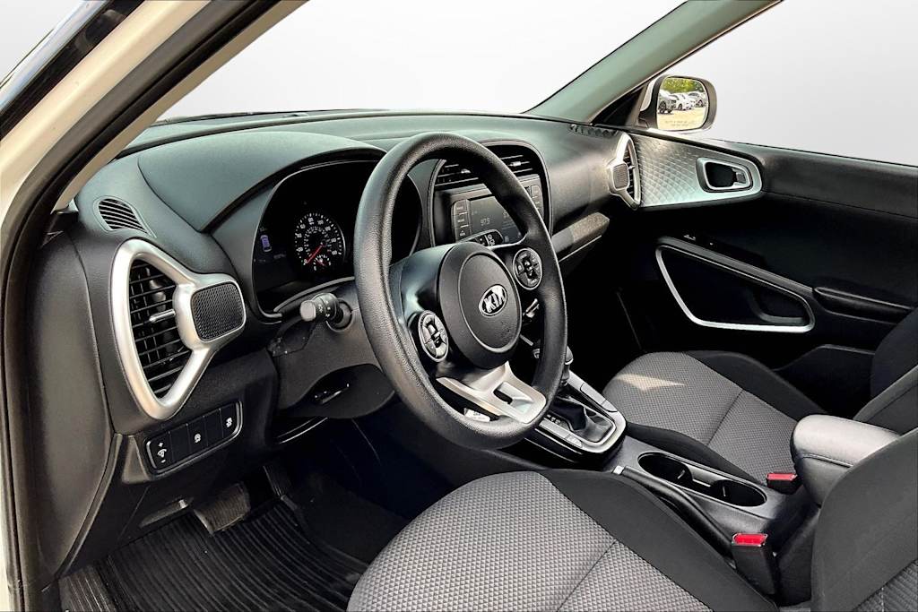 Thumbnail: 2020 Kia Soul - 8