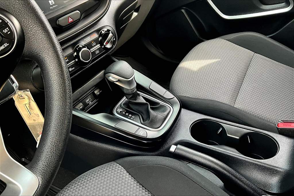 Thumbnail: 2020 Kia Soul - 14