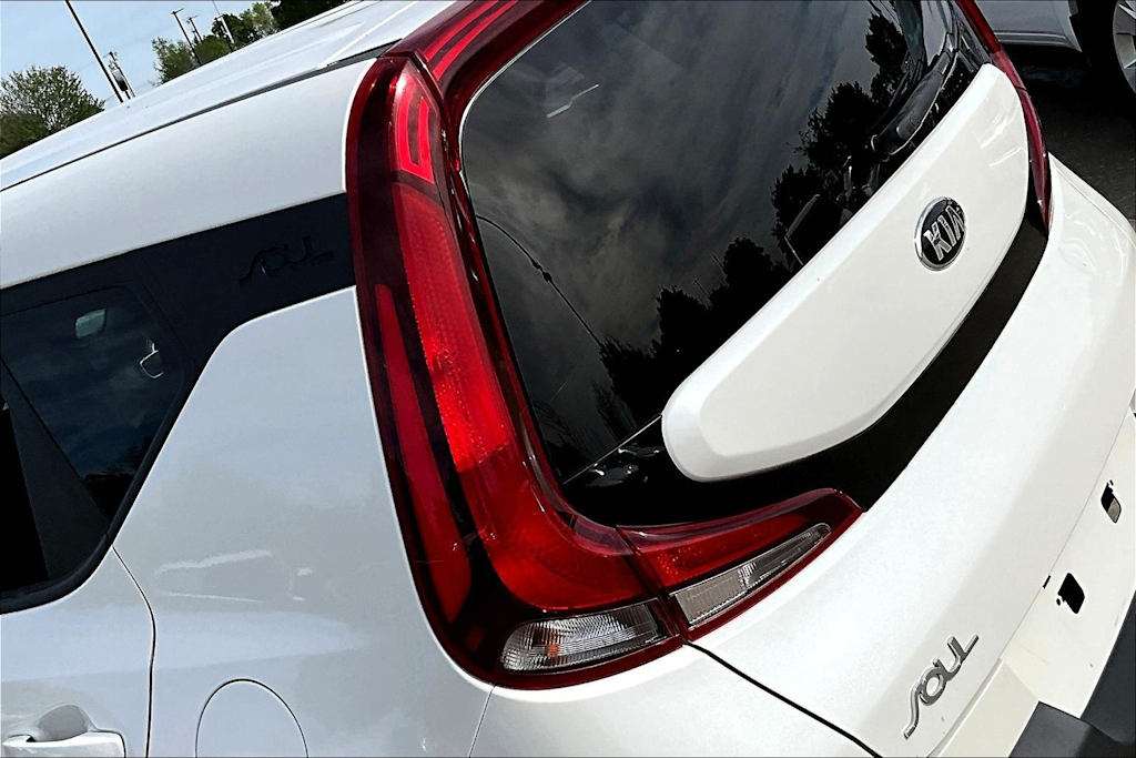 Thumbnail: 2020 Kia Soul - 29