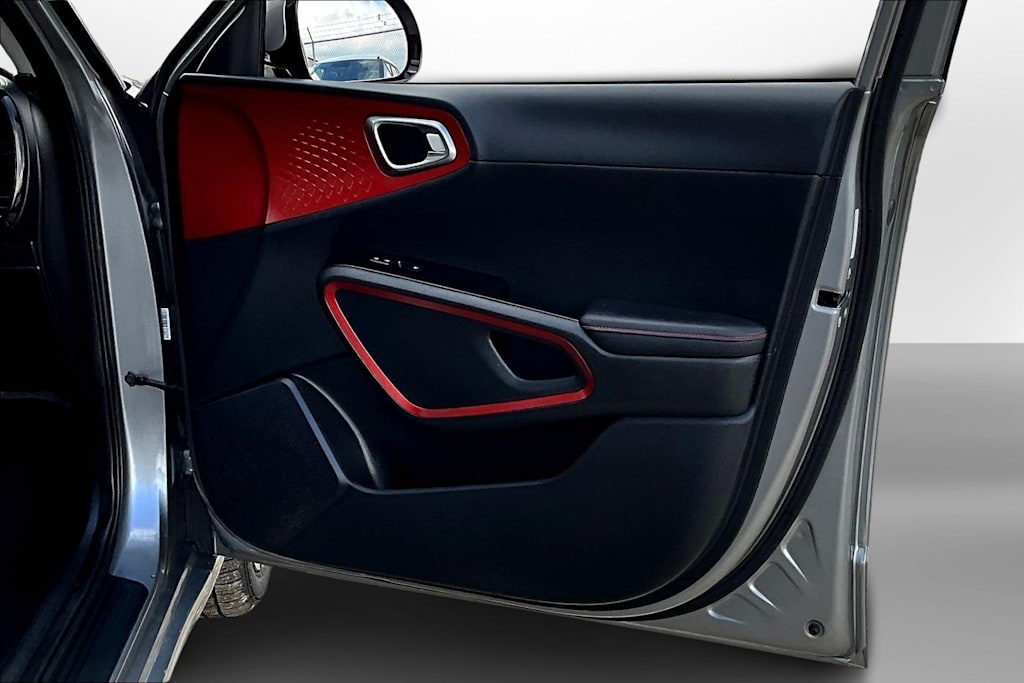 Thumbnail: 2023 Kia Soul - 22