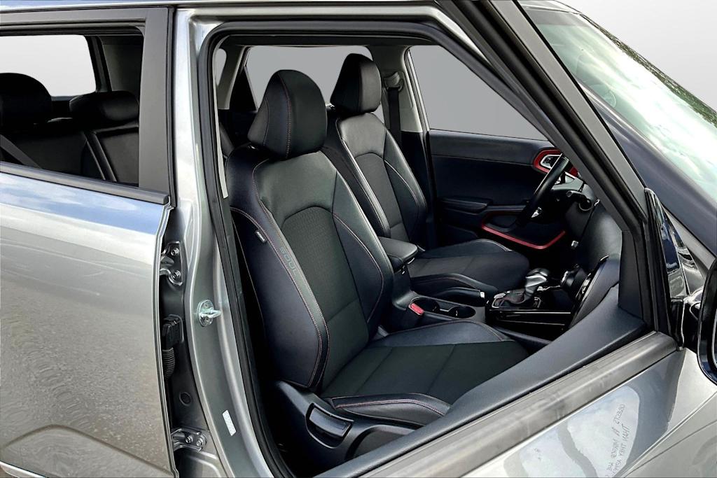 Thumbnail: 2023 Kia Soul - 7