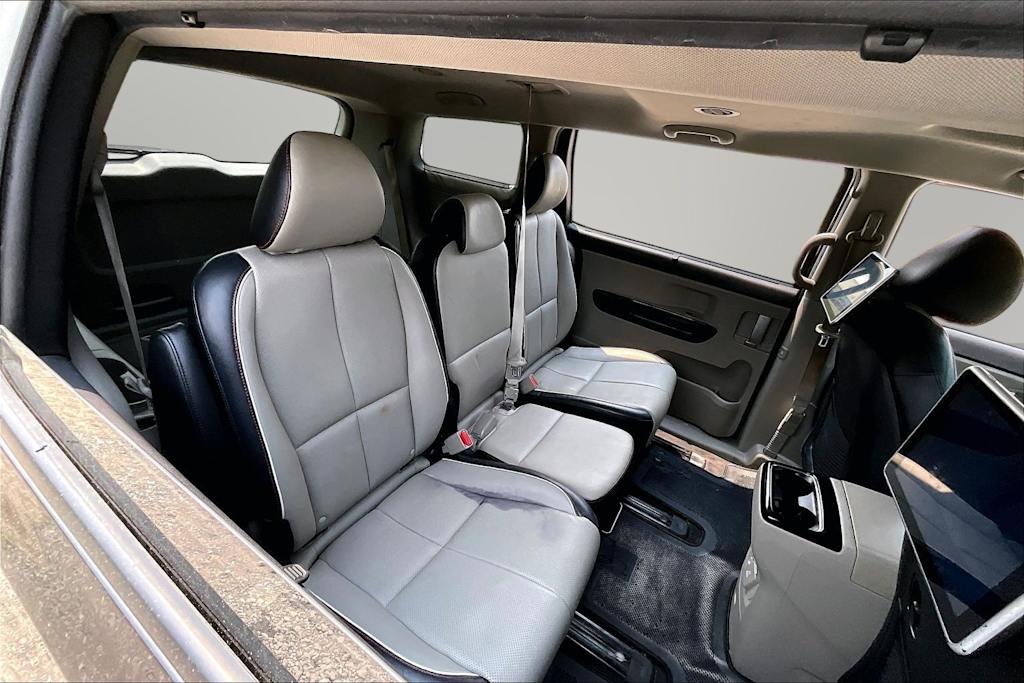 Thumbnail: 2021 Kia Sedona - 26