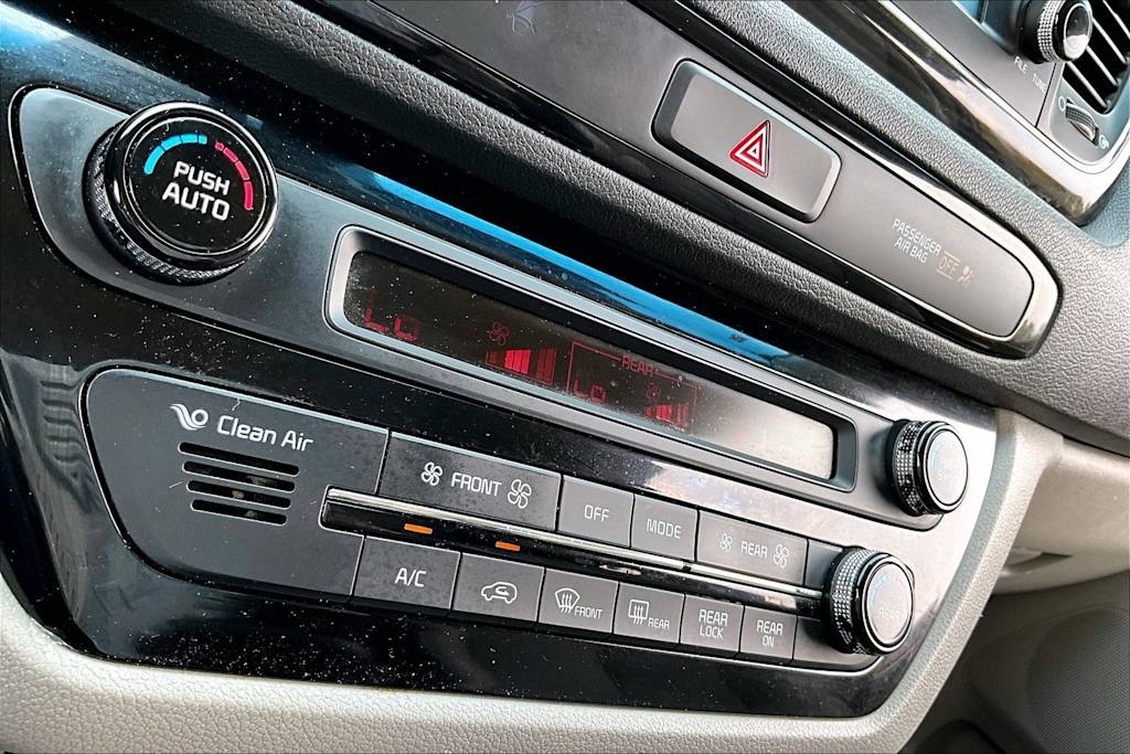 Thumbnail: 2021 Kia Sedona - 6
