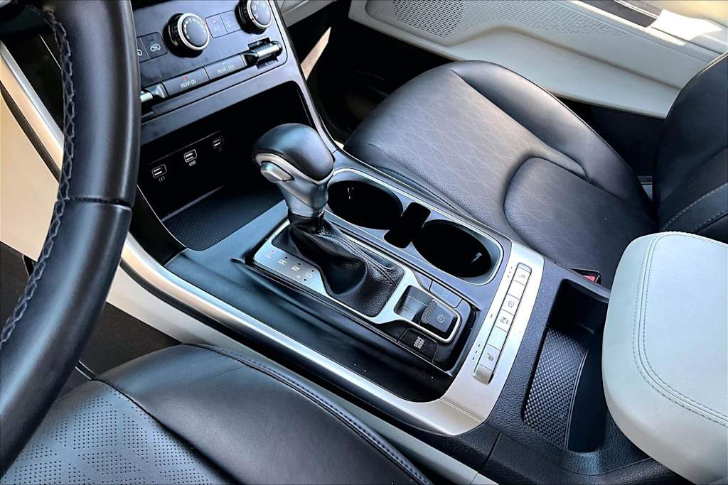 Thumbnail: 2024 Kia Carnival - 14