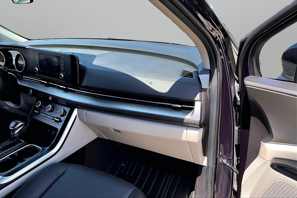 Thumbnail: 2024 Kia Carnival - 12