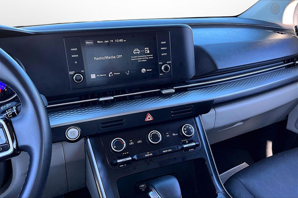 Thumbnail: 2022 Kia Carnival - 14