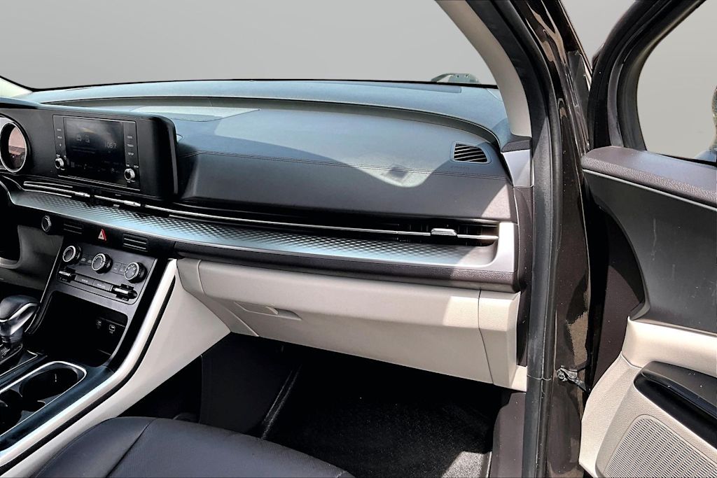 Thumbnail: 2024 Kia Carnival - 19