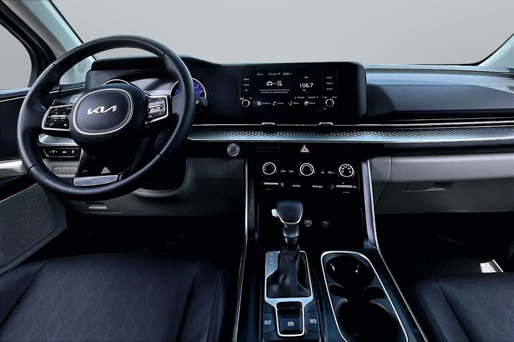 Thumbnail: 2024 Kia Carnival - 12