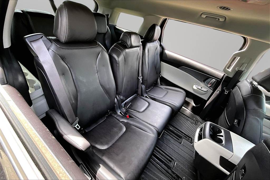 Thumbnail: 2024 Kia Carnival - 27