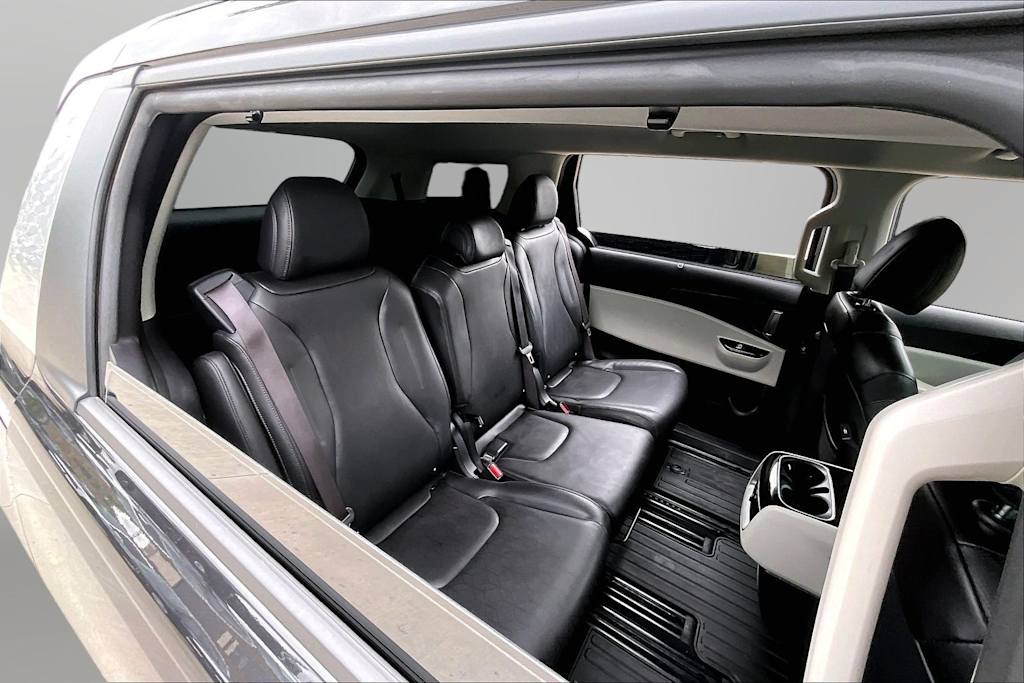 Thumbnail: 2024 Kia Carnival - 27