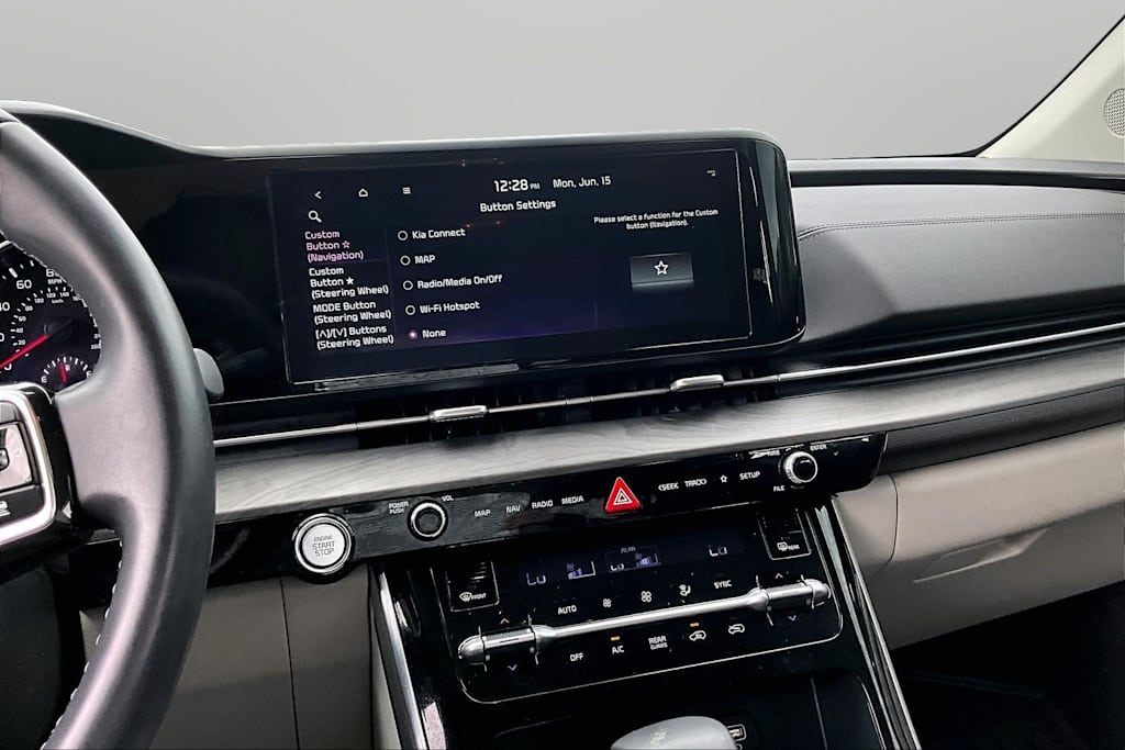 Thumbnail: 2024 Kia Carnival - 13