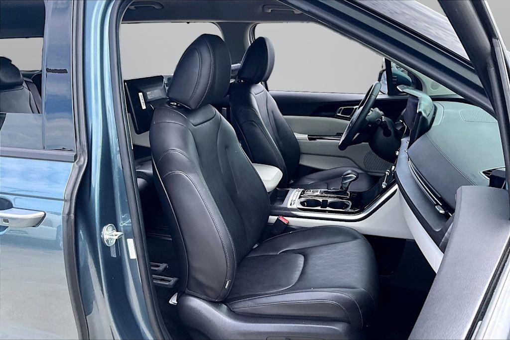 Thumbnail: 2024 Kia Carnival - 7