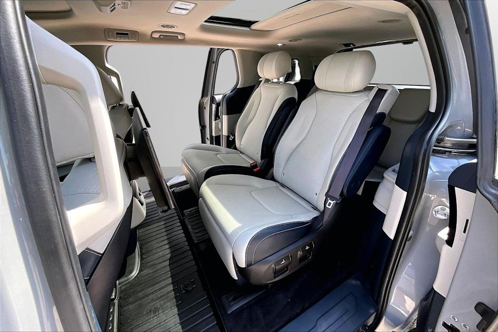 Thumbnail: 2025 Kia Carnival - 11
