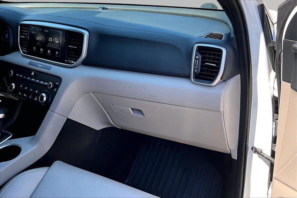 Thumbnail: 2020 Kia Sportage - 19