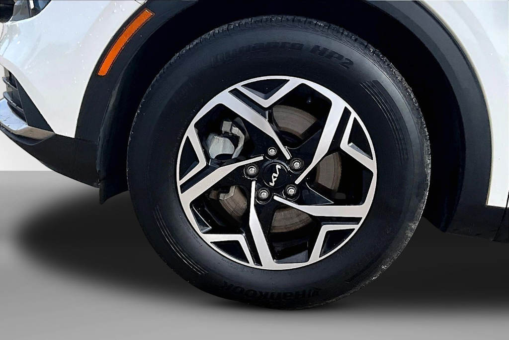 Thumbnail: 2023 Kia Sportage - 6