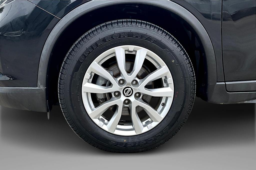 Thumbnail: 2018 Nissan Rogue - 7
