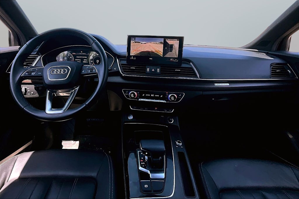 Thumbnail: 2022 Audi Q5 - 12