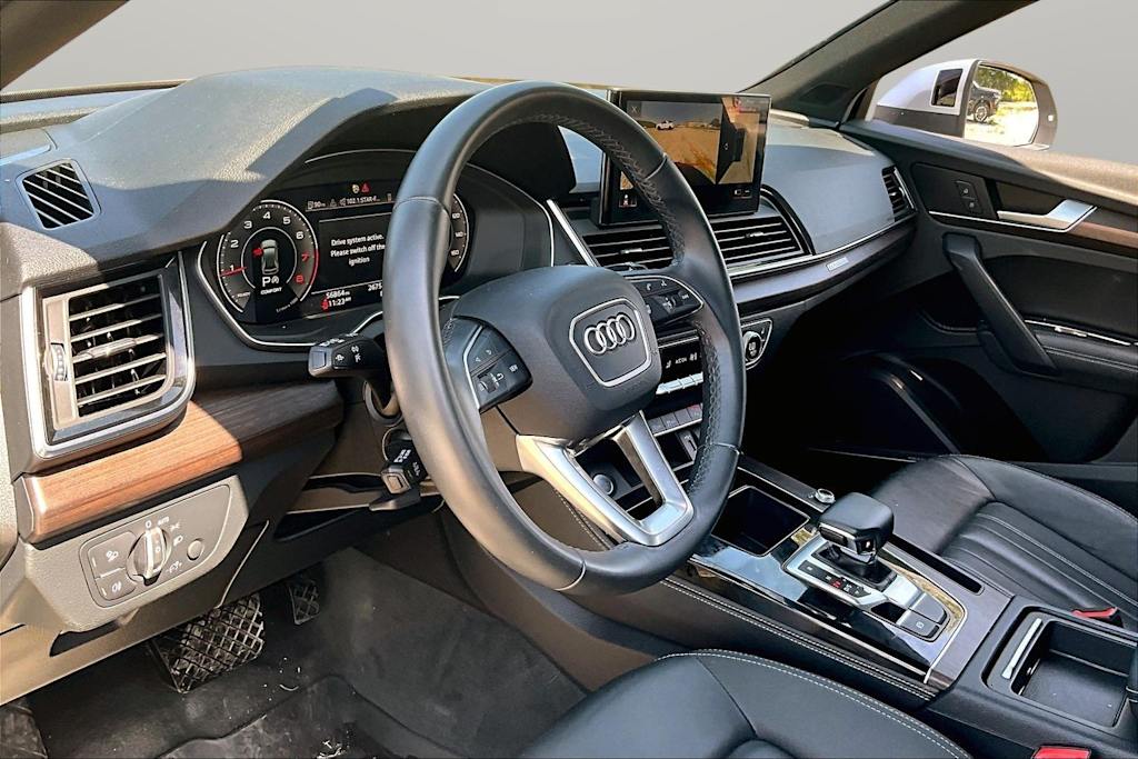 Thumbnail: 2022 Audi Q5 - 8