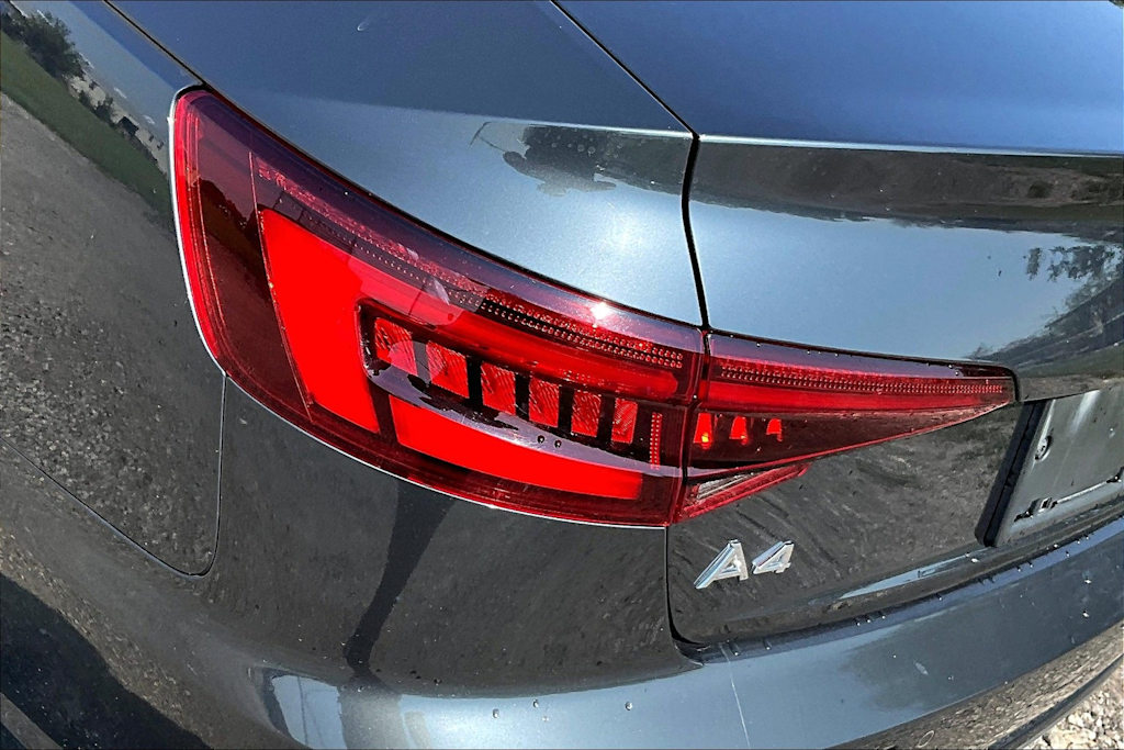 Thumbnail: 2018 Audi A4 - 32